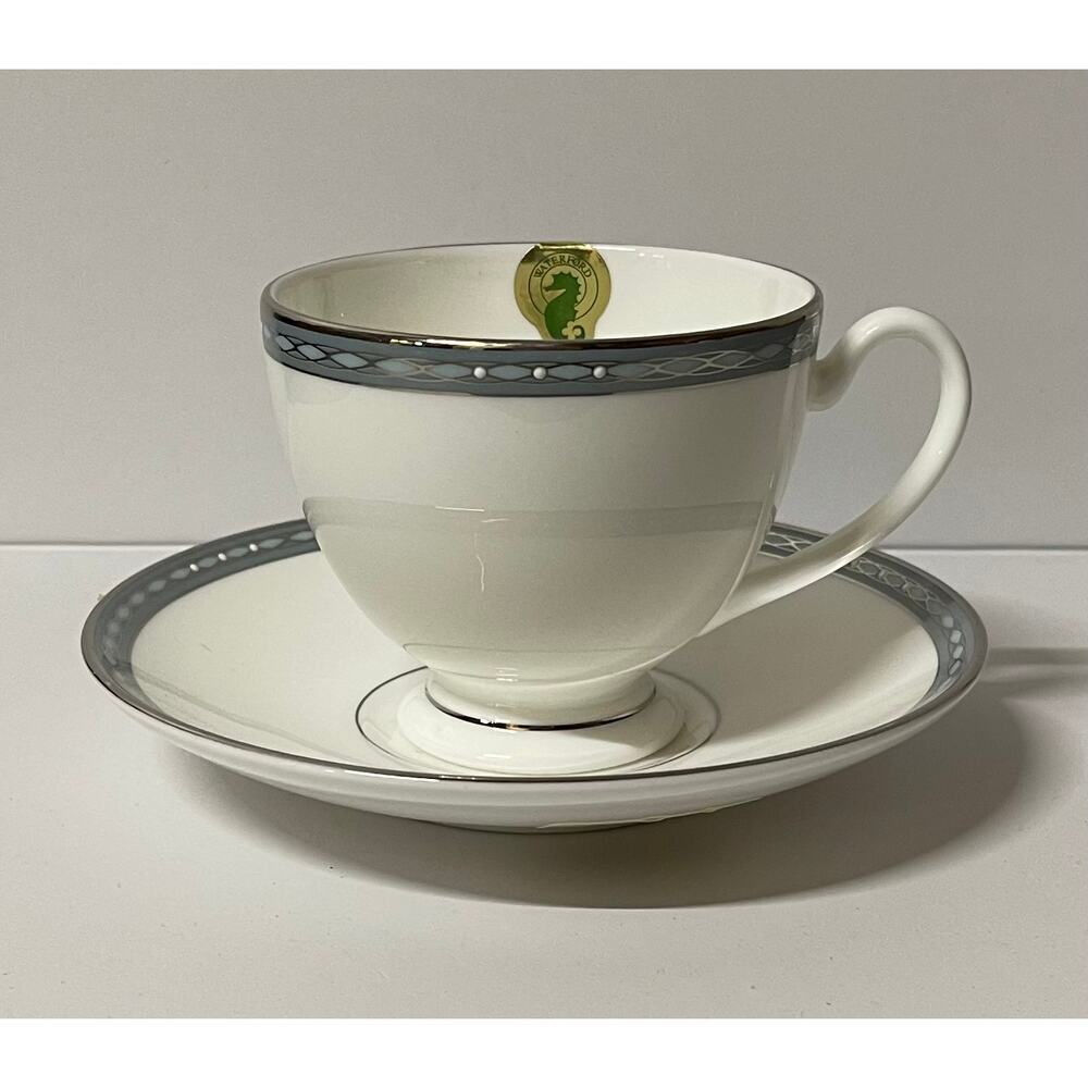 Waterford Pavia Cup/Saucer. kk396